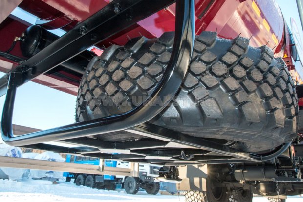 Корзина для размещения запасного колеса