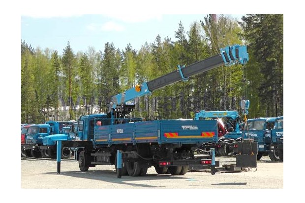 Бортовой автомобиль с КМУ DongYang SS1926