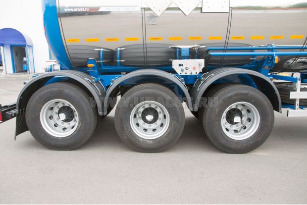 Оси полуприцепа