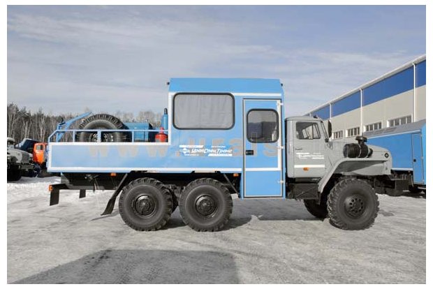 Грузопассажирский автомобиль