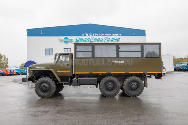 Автобус вахтовый Урал 32551-0013-61Е5