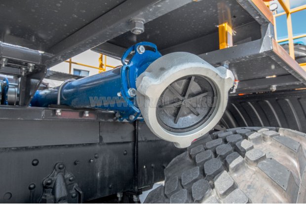 Сливной трубопровод