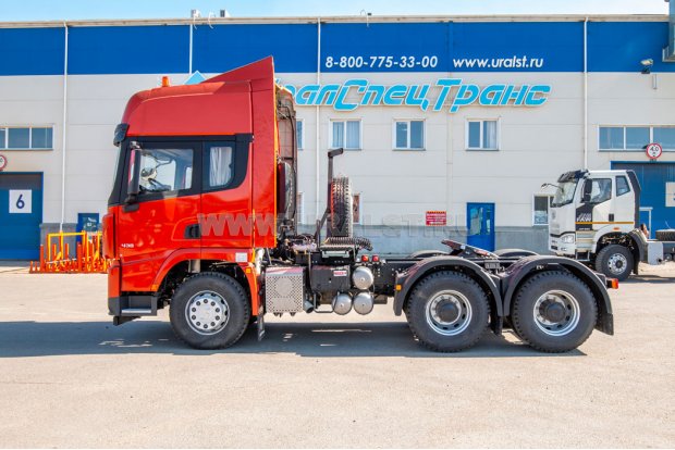 Седельный тягач УСТ 5453 SHACMAN (ШАКМАН) SX42584V324 6х4