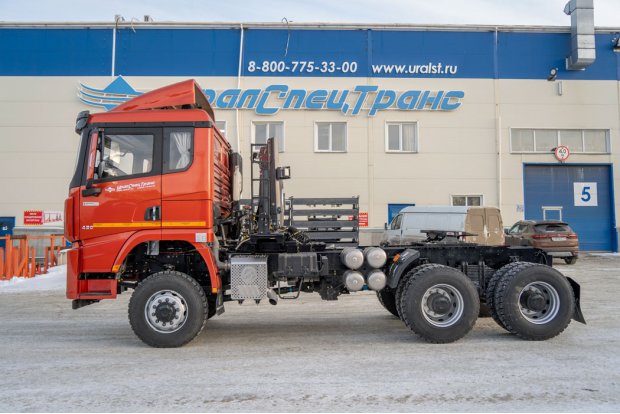 Седельный тягач УСТ 5453 SHACMAN (ШАКМАН) SX42586V385 (6х6) для эксплуатации с ППТ мод 8920, 9268