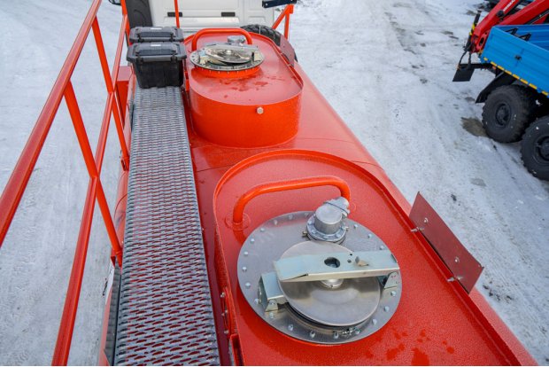 Площадка обслуживания цистерны