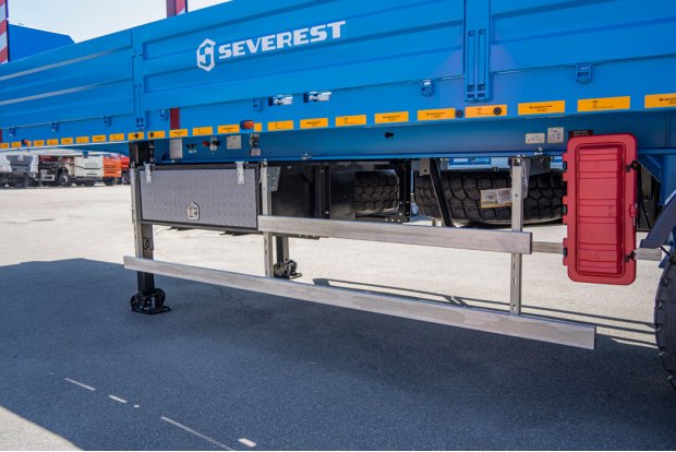 Боковая защита