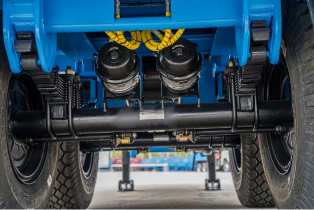 Рессорно-балансирная подвеска полуприцепа