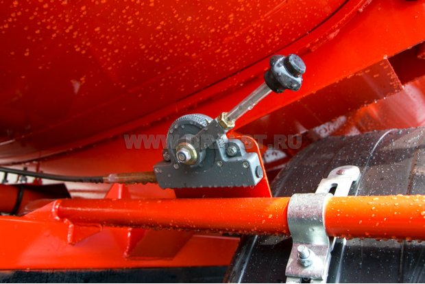 Рычаг управления донным клапаном