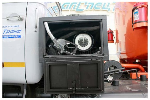 Узел выдачи топлива АТЗ-10