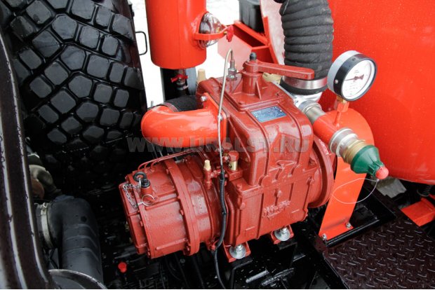 Вакуумный насос PNR 124D