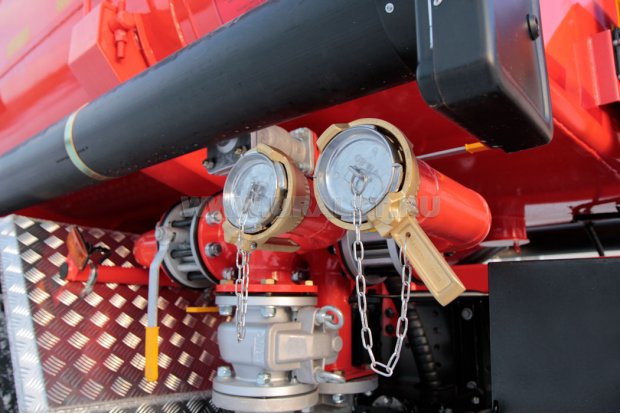 Трубопровод цистерны с Быстроразъемными соединениями