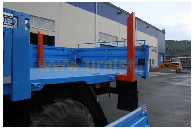 Бортовой Урал 4320-40 с кониками