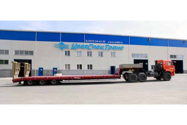 Полуприцеп тяжеловоз 990640-0000046-У4-G45