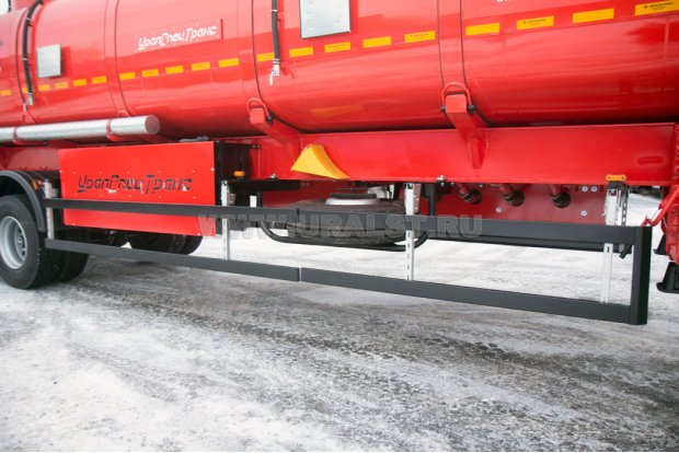 Боковая защита