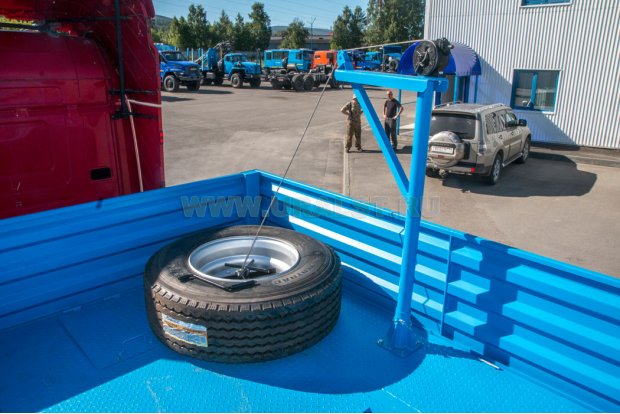 ДЗК с лебедкой