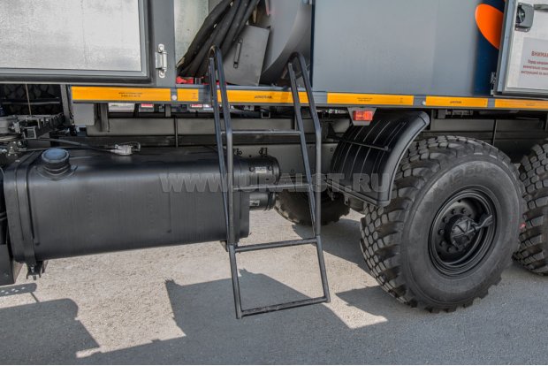 Лестница откидная