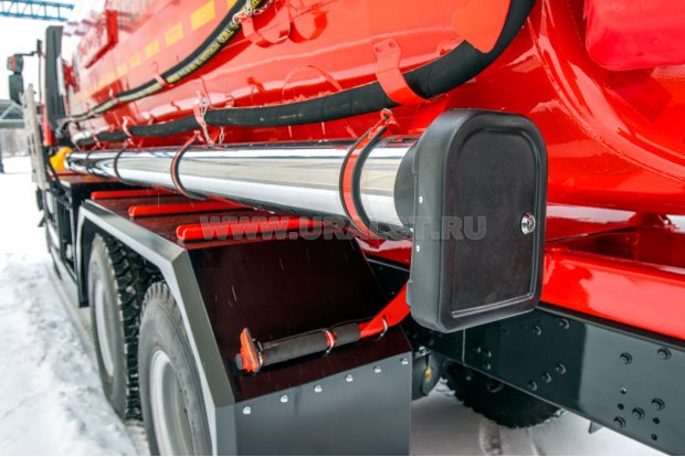 Пенал напорно-всасывающих рукавов