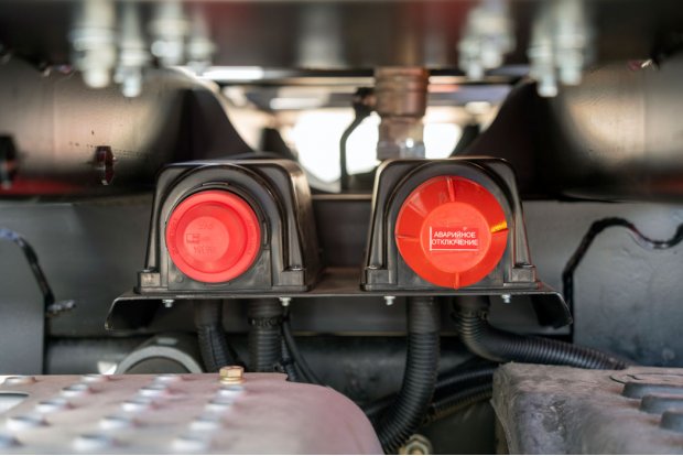 Выключатель аккумуляторных батарей по ДОПОГ