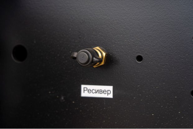 Штуцер подкачки колес