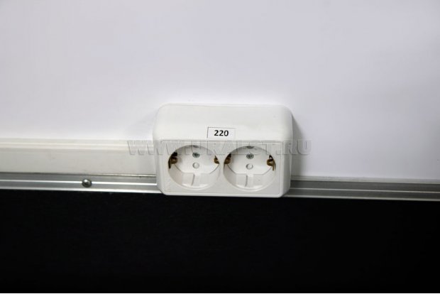 Розетка 220