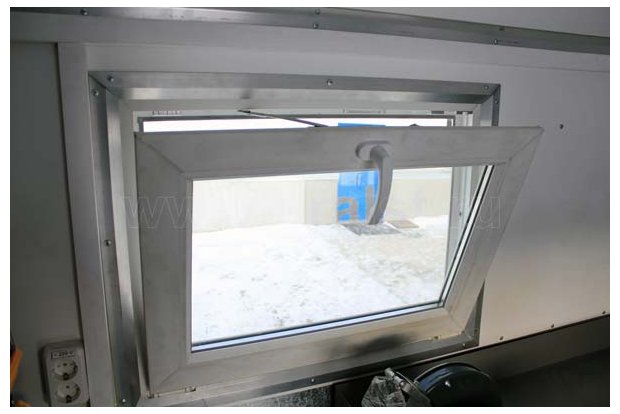 Автофургон с КМУ