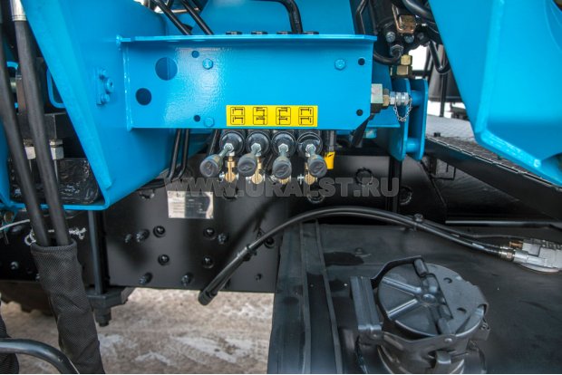 Пульт управления опорами