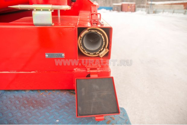 Контейнер-цистерна_Напорно-всасывающие рукава