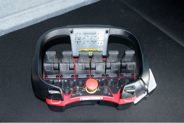 Управление краном-манипулятором Palfinger PK-40002D