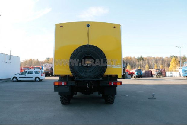 Вахтовый автобус Урал-NEXT 32551-5013-71