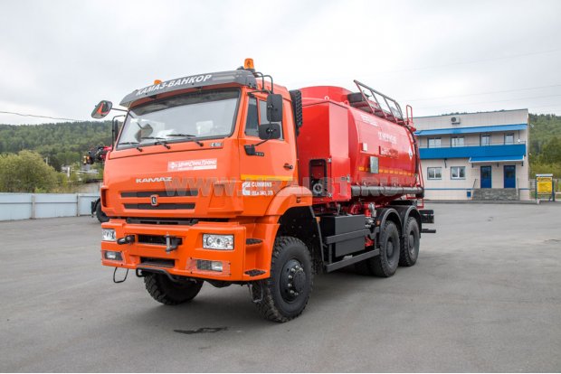 Автотопливозаправщик АТЗ-16 УСТ-5453