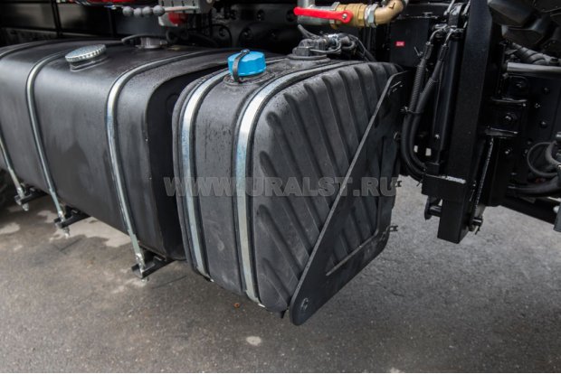 Бак мочевины