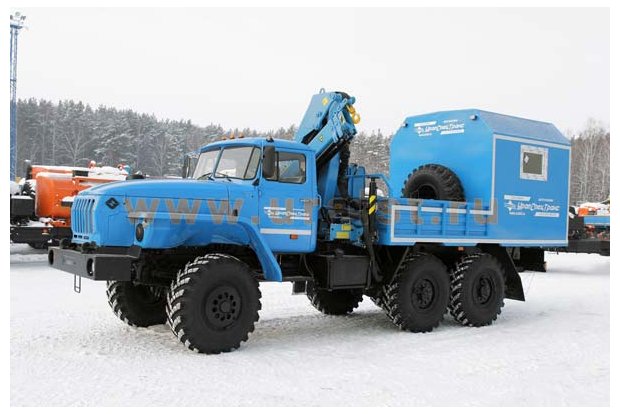 Грузопассажирский автомобиль Урал