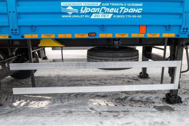 Боковая защита