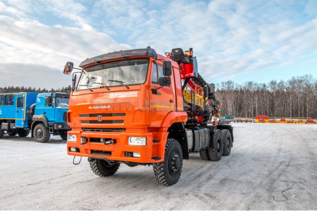 Седельный тягач с КМУ ИТ-200 (тросовый, люлька, бур) УСТ 5453 Камаз 65225