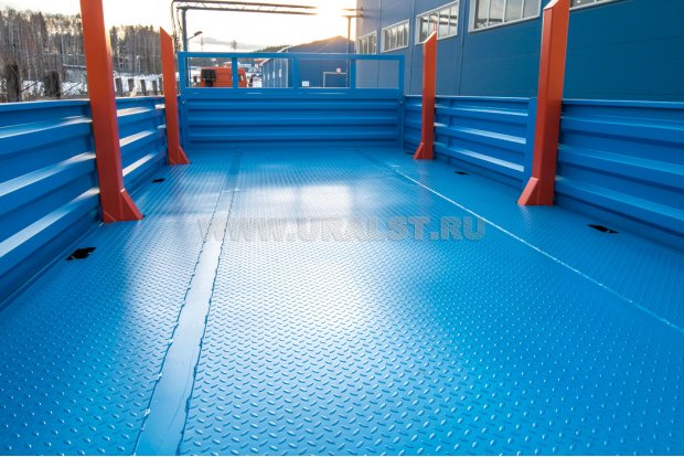 Бортовая платформа