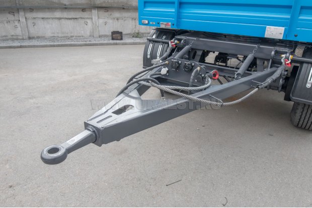 Дышло прицепа