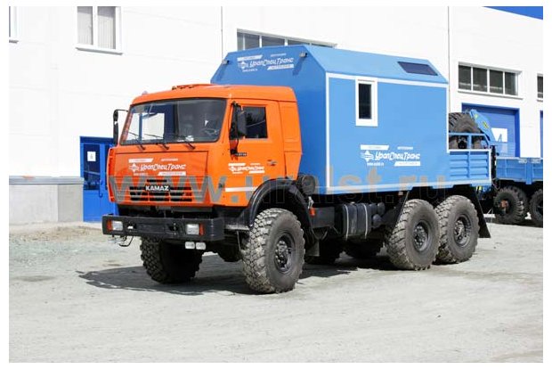 Мобильная ремонтная мастерская с КМУ