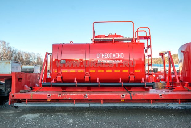 Автоцистерны для ГСМ и нефти( навеска) АЦ-15