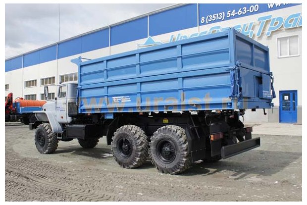 Самосвал Урал трехcторонняя разгрузка