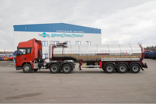 Седельный тягач SHACMAN SX42584V324 + Полуприцеп цистерна  ППЦН 30КТ-32ПТ УСТ 9465