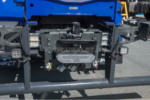 Заднее сцепное устройство