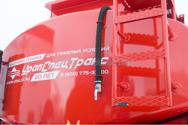 Слив из экологического короба