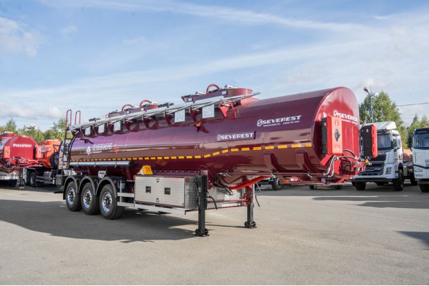 Полуприцеп цистерна SEVEREST ППЦ 32К-32Л-5НР SEVEREST высота ССУ 1250 мм, насос, рекуперация, дисковые тормоза