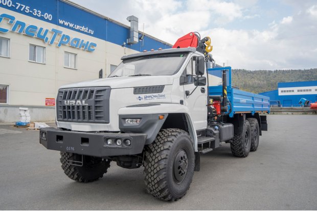 Автомобиль бортовой с КМУ ИМ-150N УСТ 5453 Урал NEXT 4320-72Е5