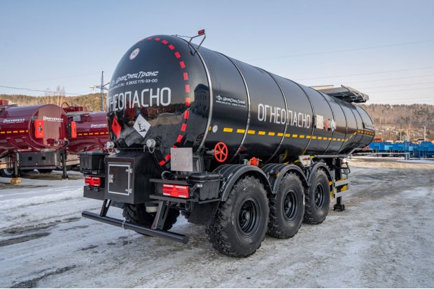 Полуприцеп-цистерна нефтевоз ППЦН 26КТ-32 ПТ термос