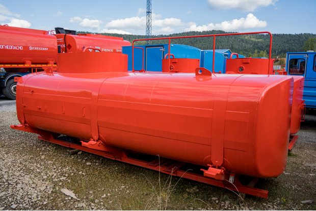 Цистерна с надрамником АТЗ 12Б Камаз, Урал, FAW, SHACMAN