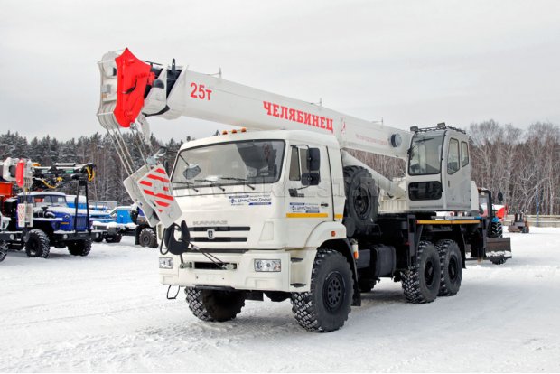 Автокран Челябинец