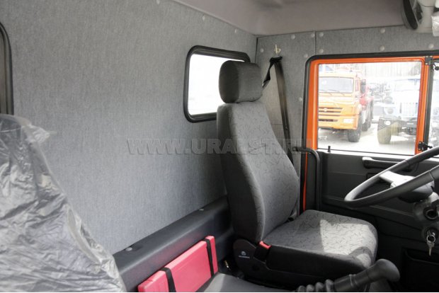 Кабина водителя