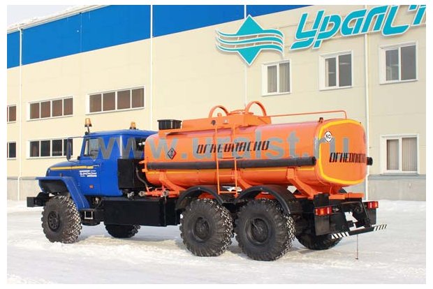 АТЗ-10 Урал со спальным местом