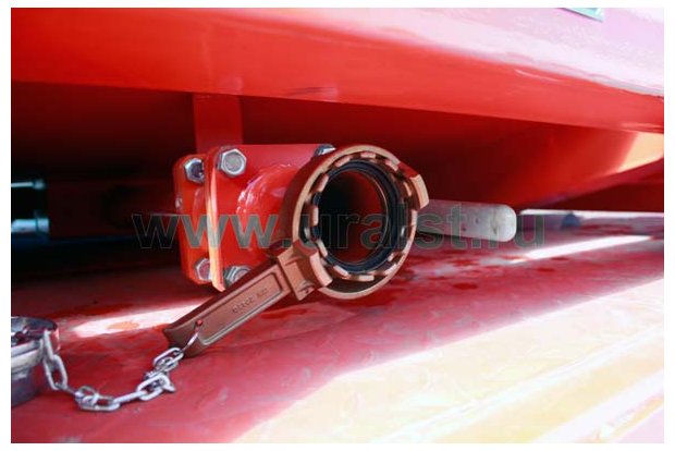 Сливной трубопровод цистерны